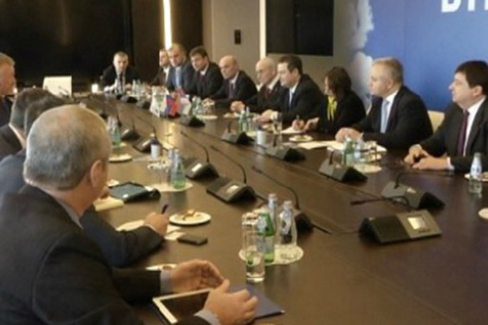 Dačić: Investicioni fond pomogao bi Rusima da ulažu u Srbiju