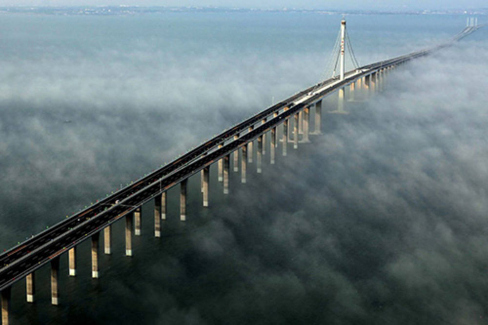 Velja Ilić obišao najveći most na svetu