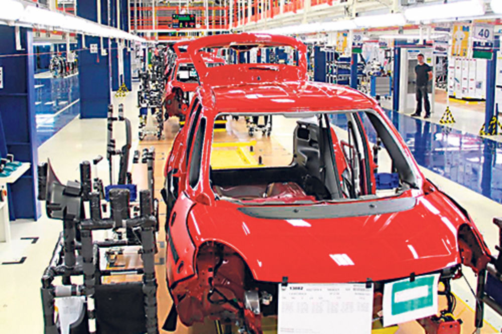 ZAUSTAVLJEN 500 L: Fabrika Fijat automobili obustavila rad