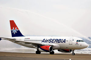 DOBRODOŠLICA: Er Srbija ponosna na svoje tri dame pilote