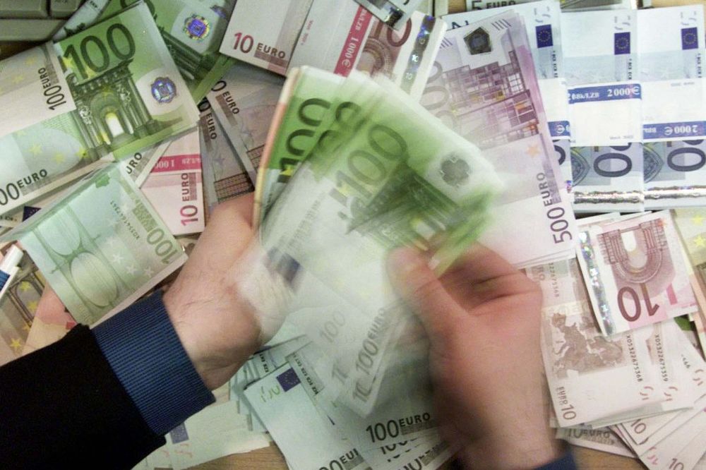 OPET OSLABIO: Srednji kurs evra 119 dinara