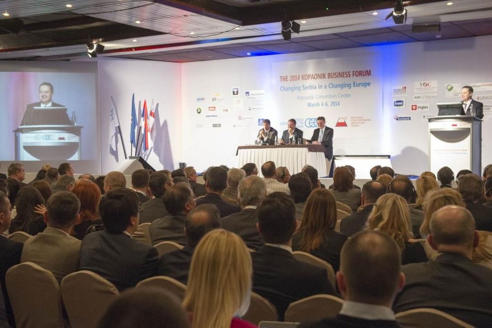 Ambasadori na Biznis forumu: Srbija da iskoristi istorijsku šansu koju nudi pristupanje EU