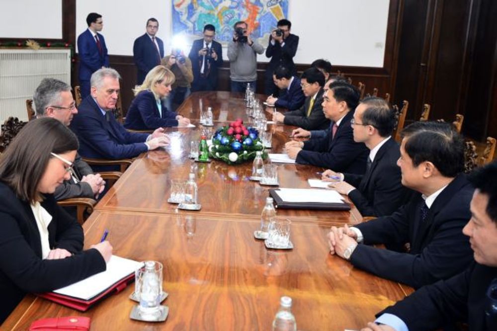 Nikolić: Kina će prugom povezati Srbiju sa EU