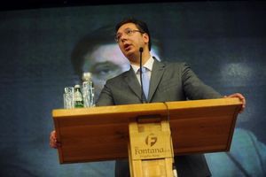 Vučić: Srbija je daleko od bankrota