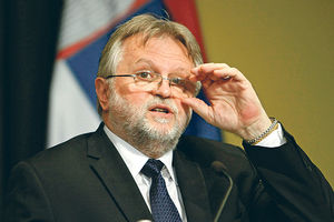 MINISTAR VUJOVIĆ: Srbija u suficitu 30 milijardi dinara
