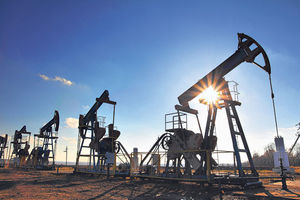 BERZE: Nafta poskupela zbog pada dolara
