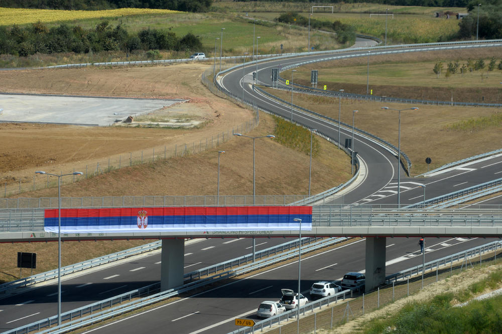 SRBIJA ULAŽE U PUTNU INFRASTRUKTURU 16 MILIJARDI EVRA: U toku je izgradnja još 250 kilometara auto-puteva