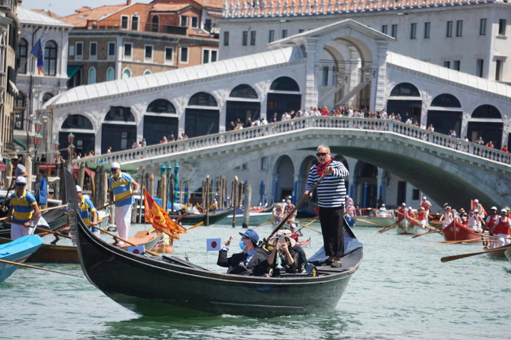 Venecija, Italija, gondola, gondole