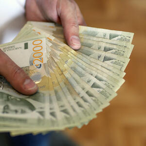 DINAR STABILAN: Zvanični srednji kurs je 117,1199 dinara za jedan evro