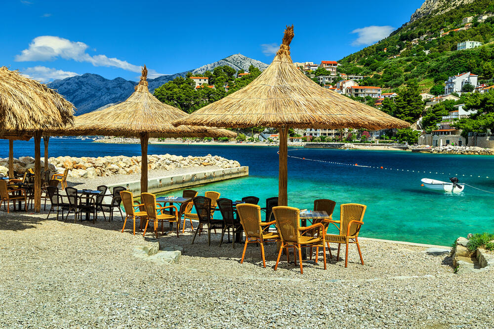Hrvatska, Makarska, bar na plaži