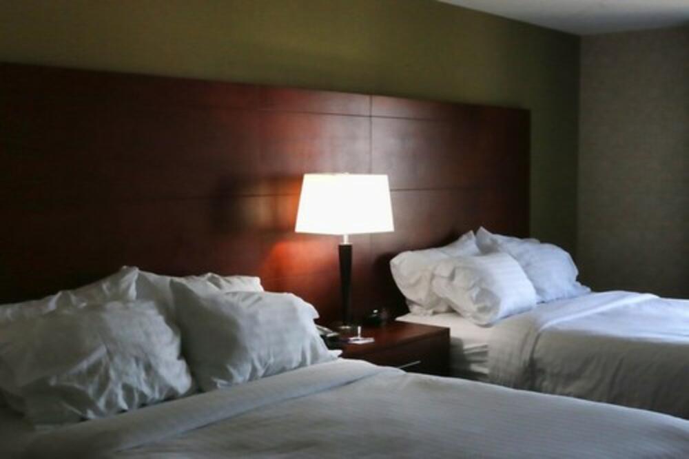 hotel, hotelska soba, krevet