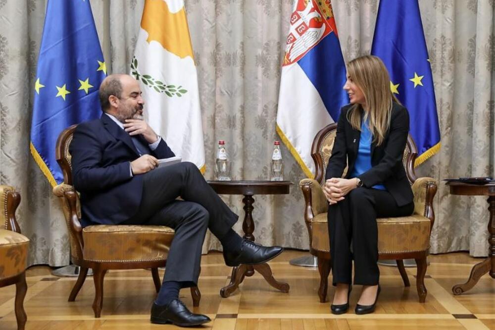 ZAJEDNIČKI INTERES: Ministarka Đedović Handanović i ambasador Kipra razgovarali o saradnji u energetici
