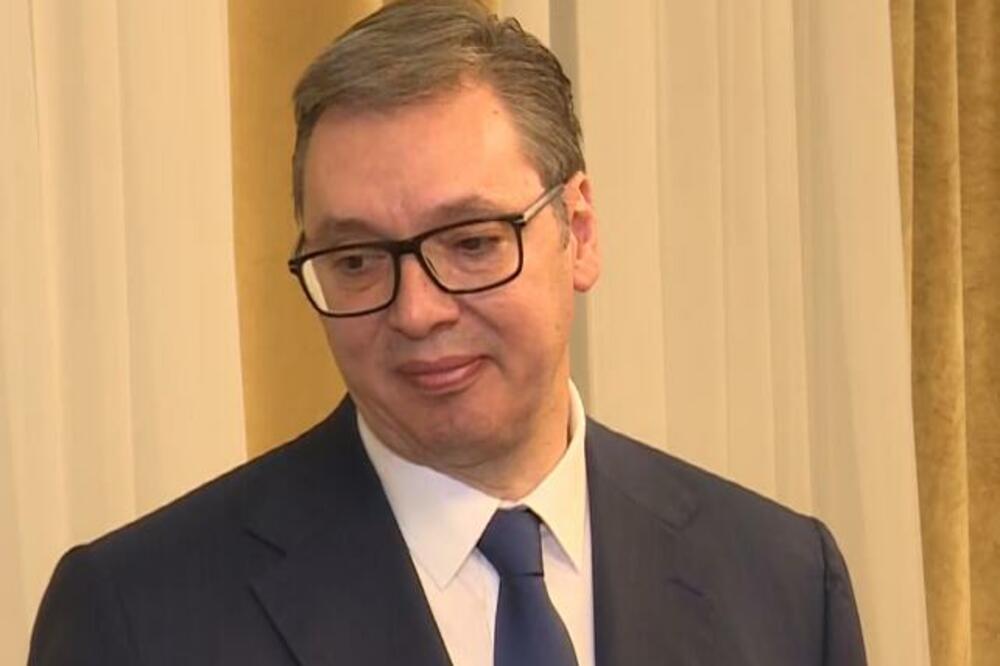 DRŽAVA DAJE VAUČERE OD 10.000 DINARA Predsednik Vučić saopštio lepe vesti: "Biće ih 100.000"