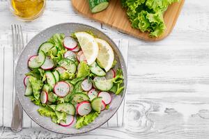 Hrskava salata od rotkvica: Lako se sprema, a sve pršti od vlakana i vitamina