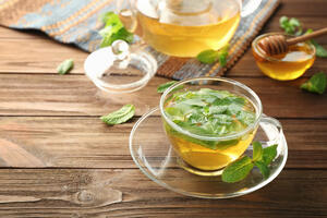 Čaj od matičnjaka za instant smirenje: Provereno sredstvo protiv napetosti i stresa