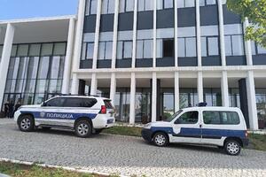 NASTAVLJA SE SUĐENJE ROĐACIMA UROŠA BLAŽIĆA: Lažna dojava o bombi u Palati pravde u Kragujevcu